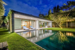 Beachfront Villa Nakar Two